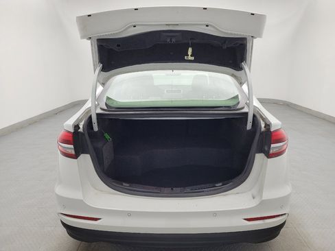 Used 2019 Ford Fusion SE image 29