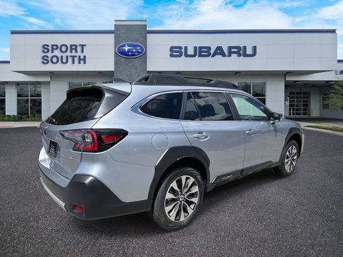 New 2025 Subaru Outback Limited image 3