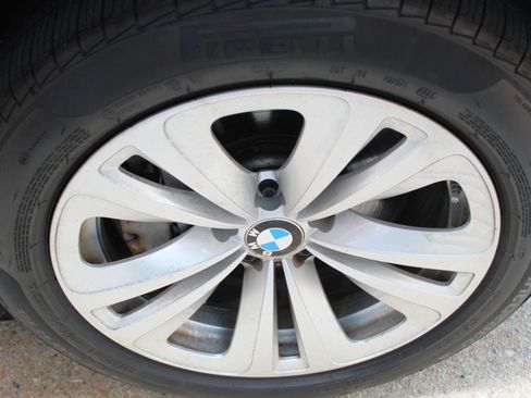 Used 2016 BMW 535i Gran Turismo xDrive AWD/4WD image 35