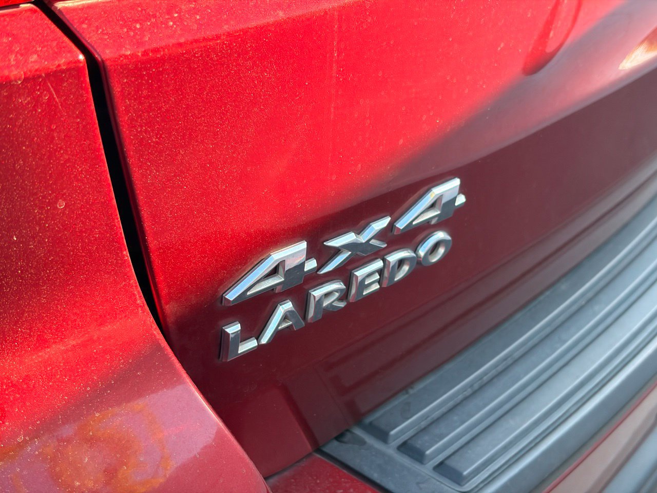 Used 2012 Jeep Grand Cherokee Laredo AWD/4WD image 6