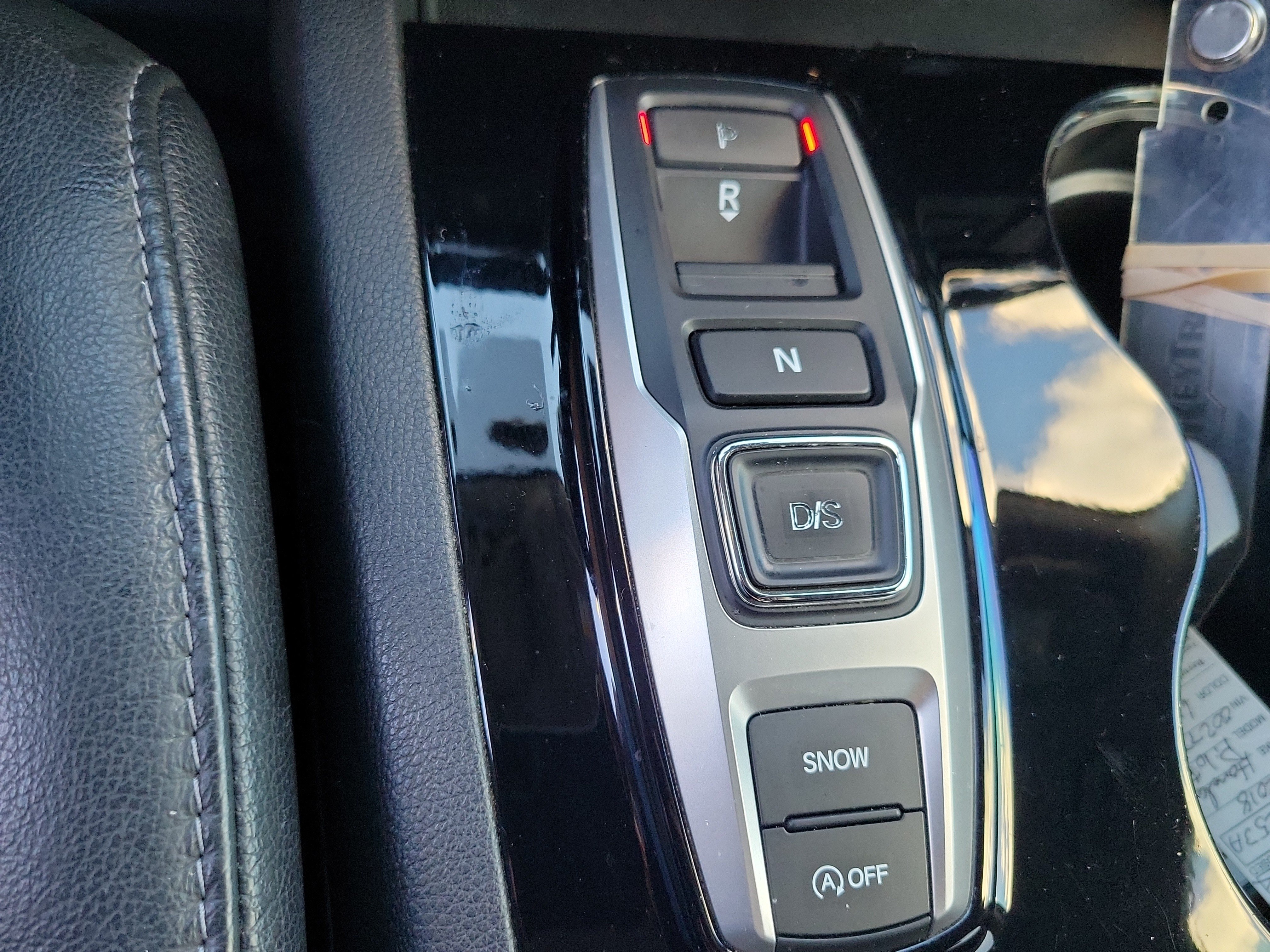 Used 2018 Honda Pilot Touring image 28