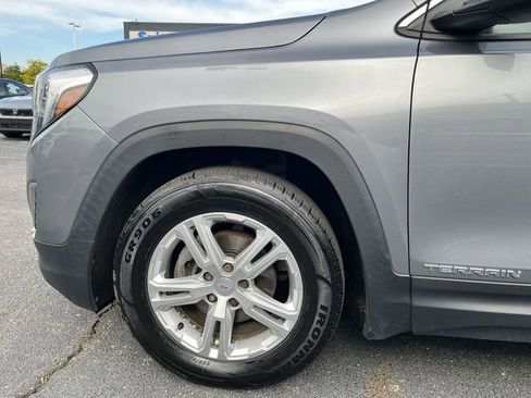 Used 2020 GMC Terrain SLE w/ Driver Convenience Package FWD image 20
