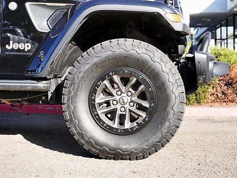 Certified 2024 Jeep Wrangler Unlimited Rubicon 392 image 10