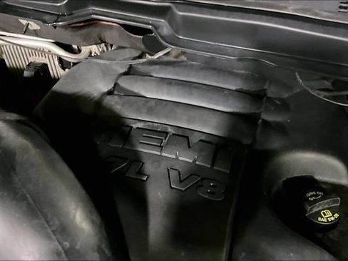 Used 2015 RAM 1500 Laramie w/ Convenience Group AWD/4WD image 29