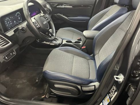 Certified 2024 Kia Seltos S image 10