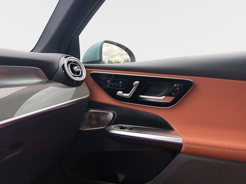 New 2026 Mercedes-Benz GLC 300 image 20