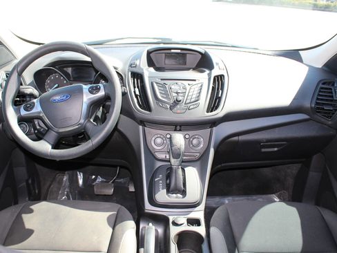 Used 2016 Ford Escape S image 11