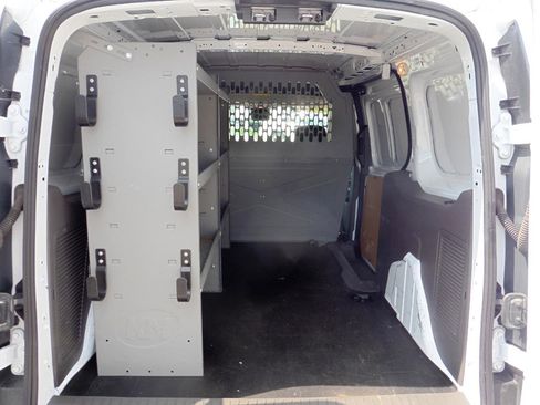 Used 2022 Ford Transit Connect XL image 3