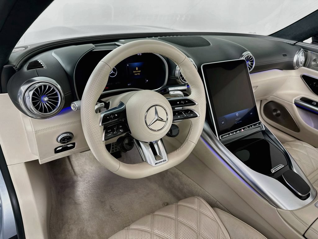 Certified 2023 Mercedes-Benz SL 63 AMG 4MATIC w/ Driver Assistance Package image 9