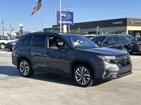 New 2025 Subaru Forester Touring image 2