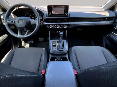 Used 2024 Honda CR-V EX image 7