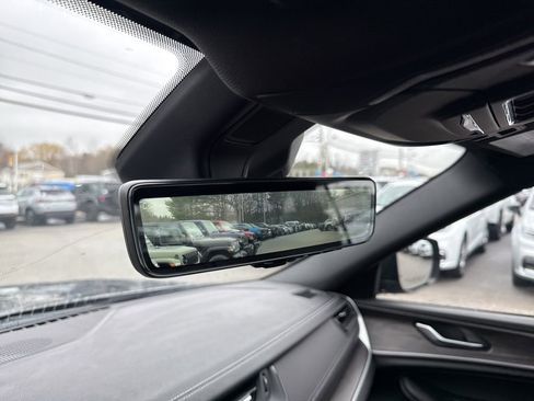 New 2026 Jeep Grand Cherokee Limited image 18