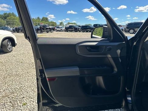 Used 2025 Ford Bronco Sport Badlands AWD/4WD image 21