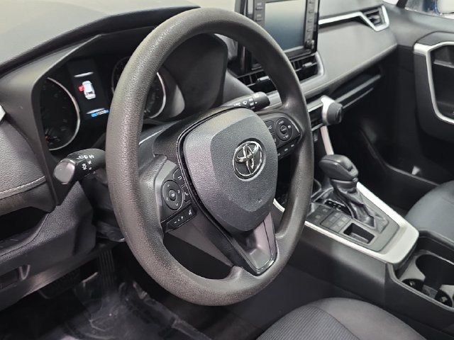 Used 2019 Toyota RAV4 LE w/ All Weather Liner Package AWD/4WD image 14
