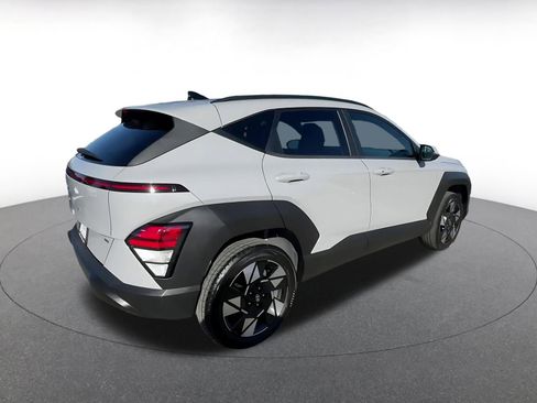 Used 2025 Hyundai Kona SEL image 14