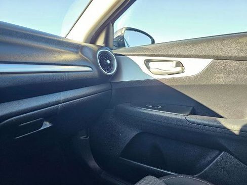 Used 2024 Kia Forte LXS image 29