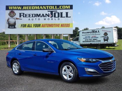 Used 2023 Chevrolet Malibu LS FWD image 1