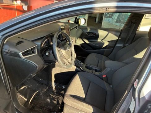 Used 2024 Toyota Corolla LE image 16