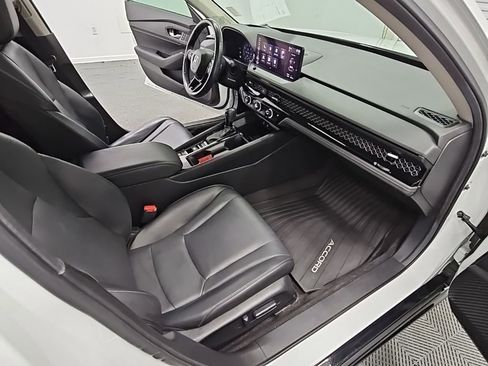 Used 2024 Honda Accord EX-L image 38