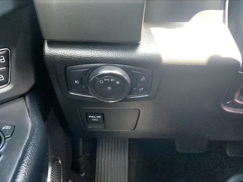 Used 2021 Ford Expedition XLT RWD image 32