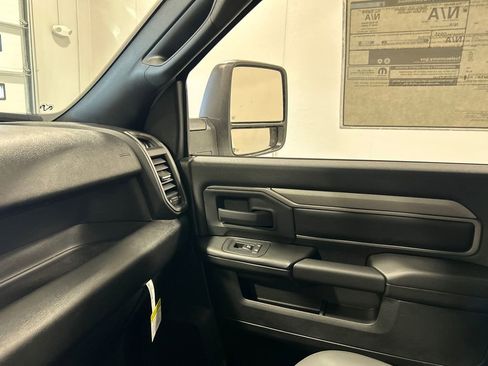 New 2026 RAM 3500 Tradesman image 24