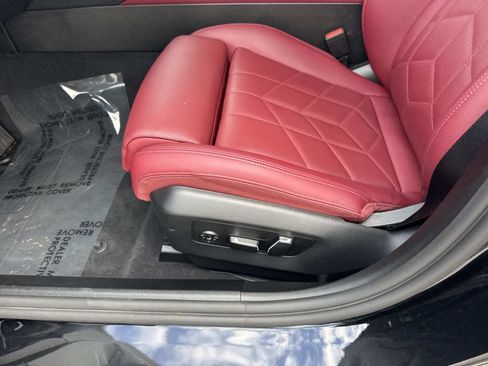 Certified 2026 BMW 530i image 19