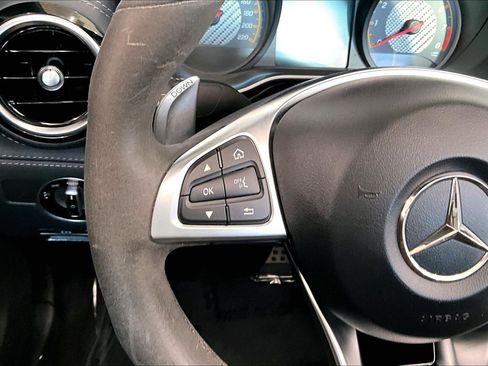 Used 2018 Mercedes-Benz AMG GT C image 17
