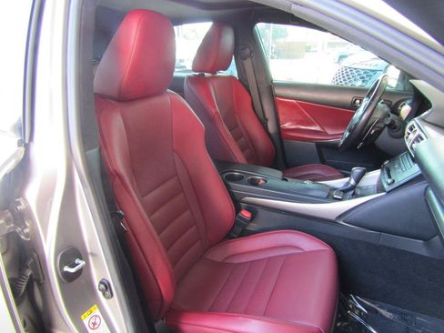 Used 2016 Lexus IS 200t RWD image 12