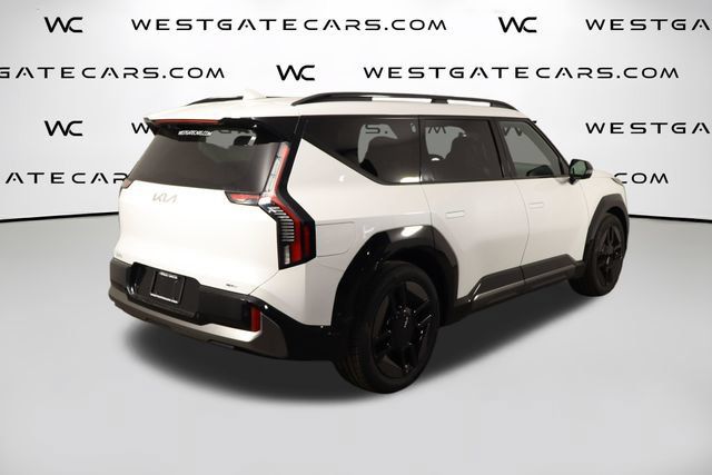 Certified 2024 Kia EV9 GT-Line AWD/4WD image 46