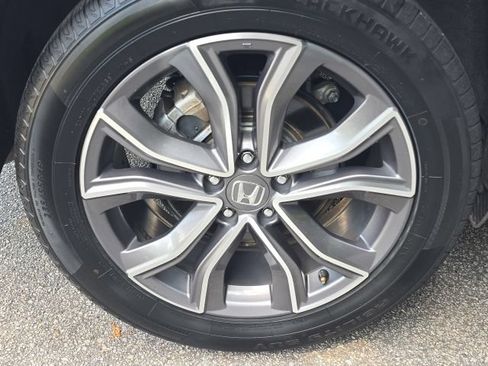 Used 2020 Honda CR-V Touring image 11