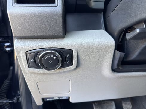 Used 2021 Ford F250 XL w/ STX Appearance Package AWD/4WD image 14