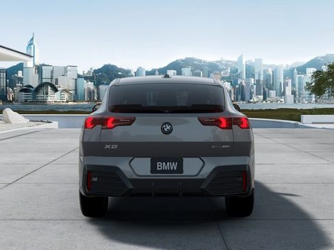 New 2026 BMW X2 xDrive28i w/ Technology Package AWD/4WD image 30