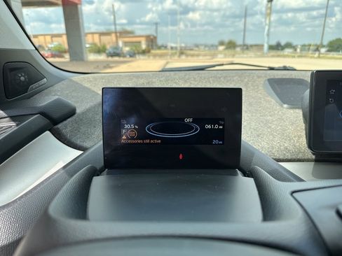 Used 2018 BMW i3 image 11