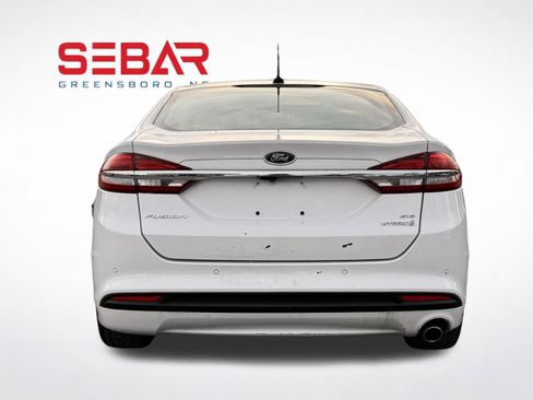 Used 2018 Ford Fusion SE w/ Equipment Group 602A FWD image 7