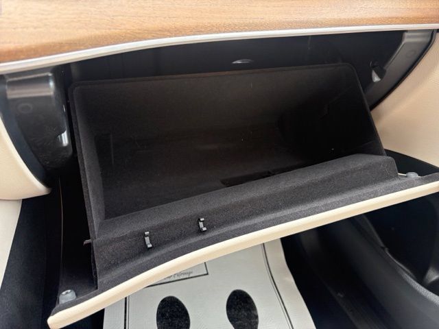 Used 2024 Mercedes-Benz GLS 450 4MATIC image 9