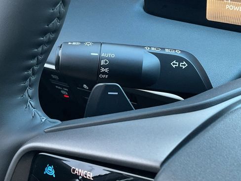 New 2026 Nissan Leaf Platinum+ image 25