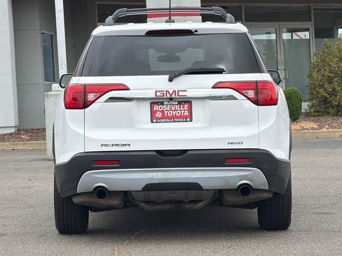 Used 2019 GMC Acadia SLT AWD/4WD image 8