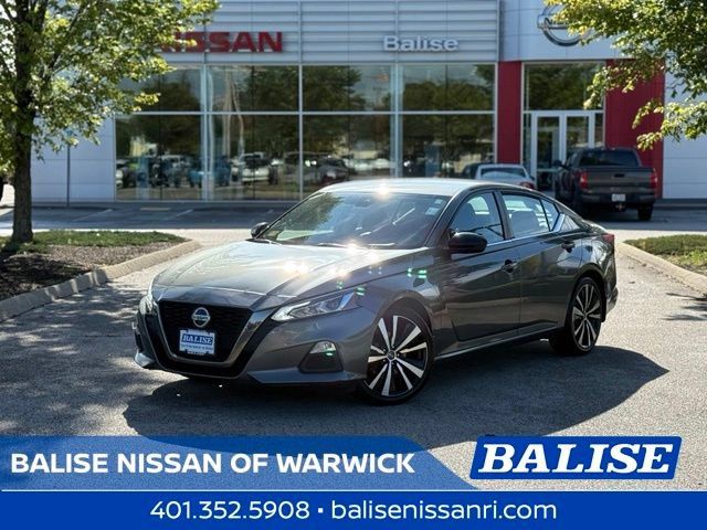Used 2022 Nissan Altima 2.5 SR FWD image 1
