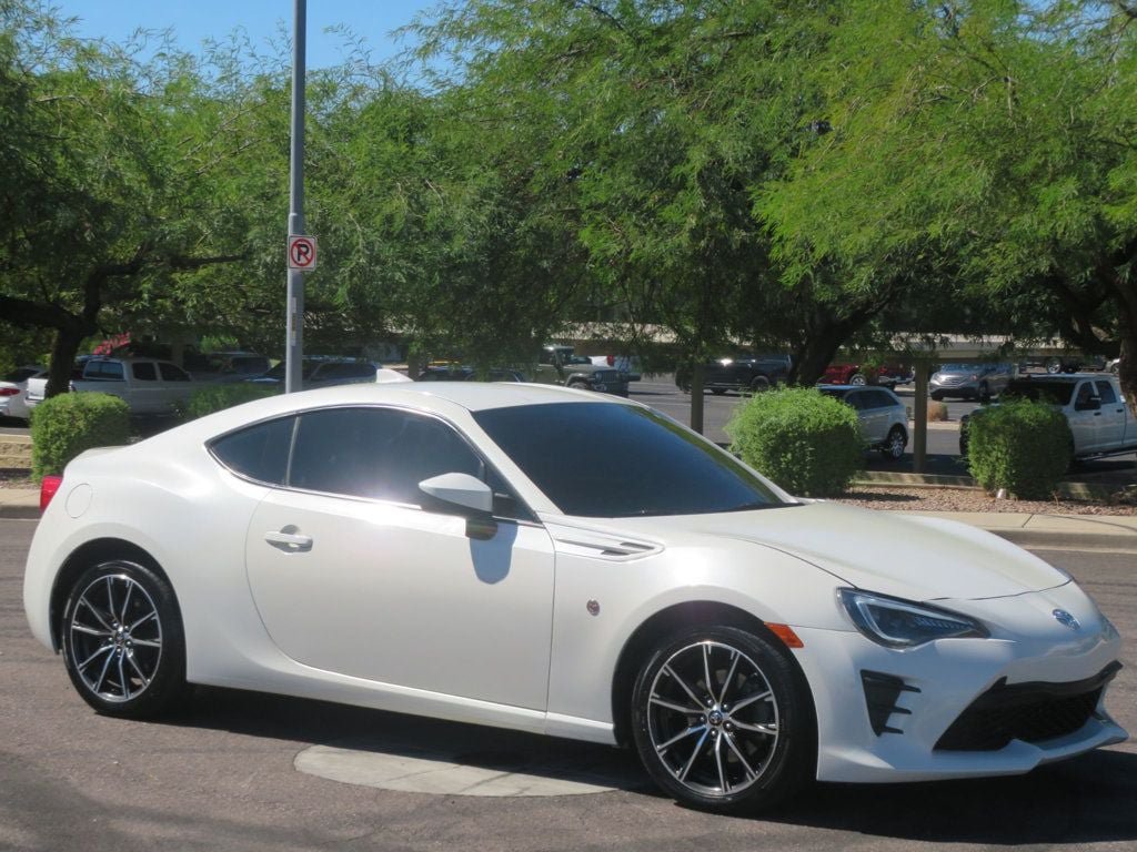 Used 2020 Toyota 86 RWD image 4