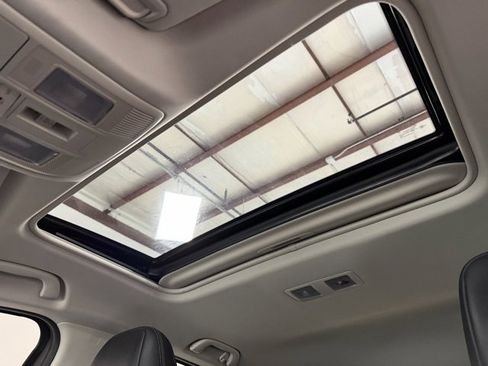 Used 2022 MAZDA CX-5 AWD 2.5 S w/ Preferred Package image 24