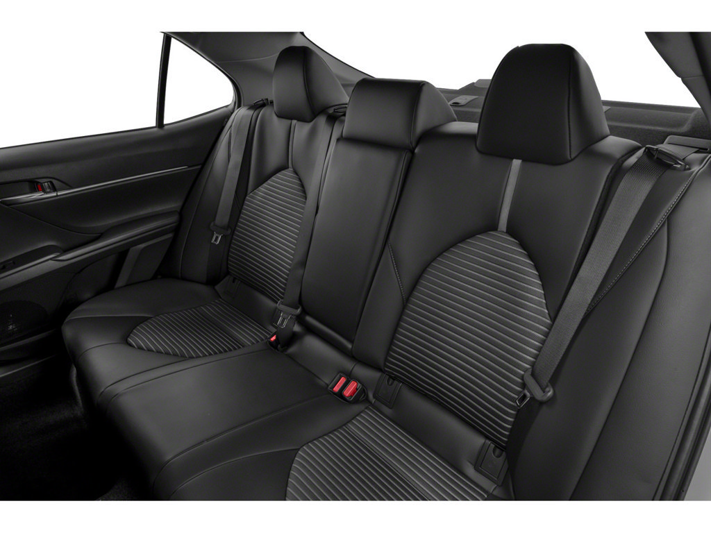 Used 2022 Toyota Camry SE w/ Cold Weather Package FWD image 15