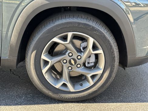 New 2025 Chevrolet Trax LT w/ Driver Confidence Package image 12