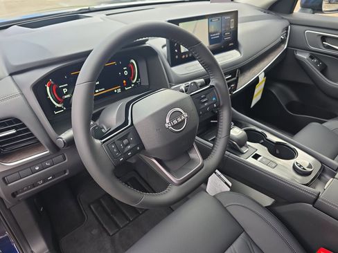 New 2026 Nissan Rogue Platinum w/ Platinum Premium Package image 6