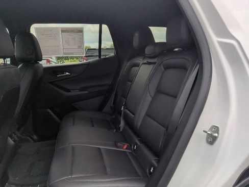 Used 2025 Chevrolet Equinox LT w/ Convenience Package II AWD/4WD image 15