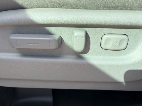 Used 2016 Honda Pilot EX-L image 16