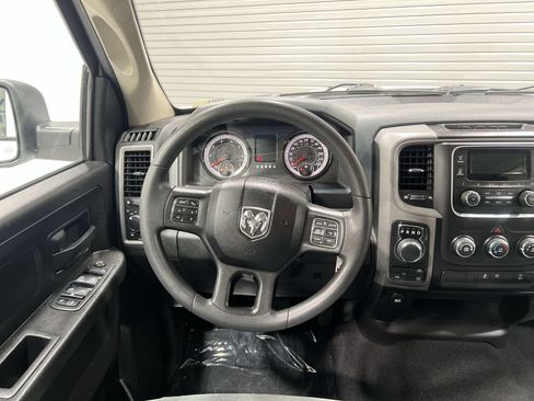Used 2020 RAM 1500 Tradesman AWD/4WD image 21