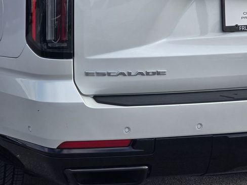 Used 2025 Cadillac Escalade Sport Platinum RWD image 8