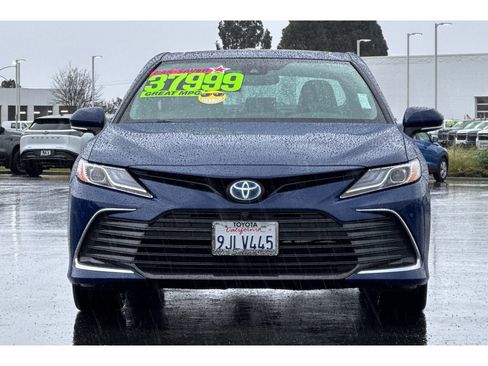 Certified 2024 Toyota Camry XLE w/ Navigation Package image 9