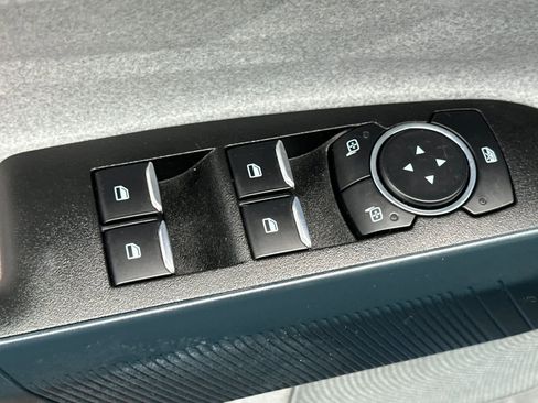 Certified 2024 Ford Maverick XLT image 13