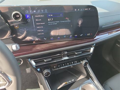 New 2026 Chevrolet Traverse Z71 w/ Enhanced Driving Package image 31